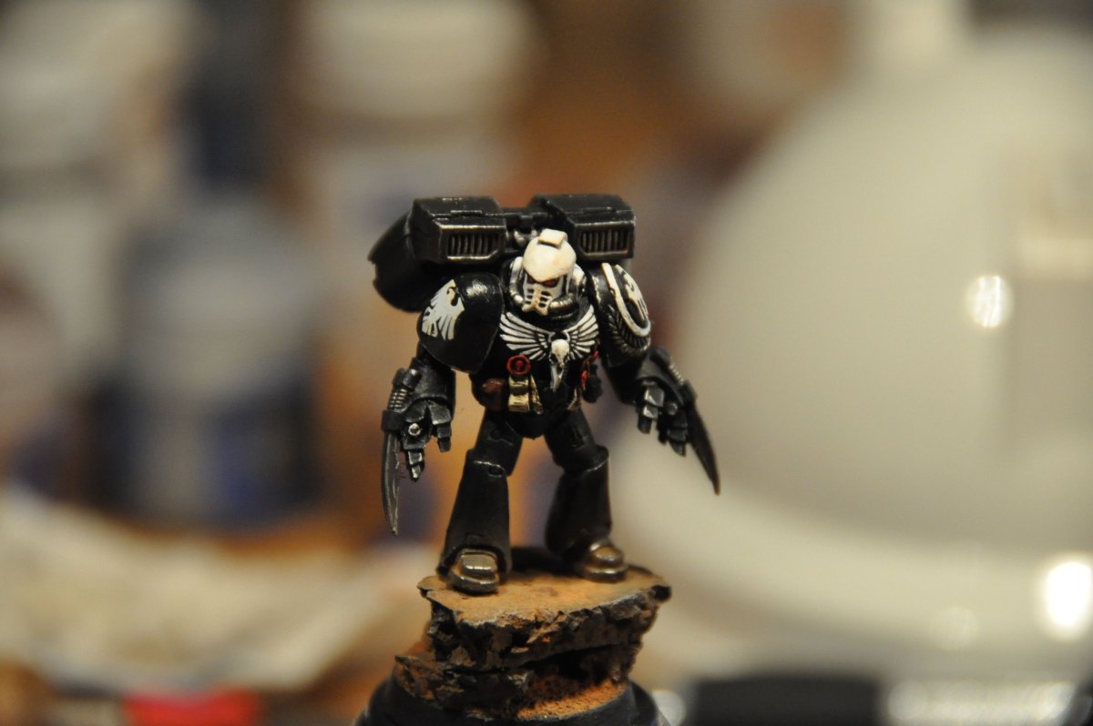 Warhammer 40k гвардия ворона миниатюры