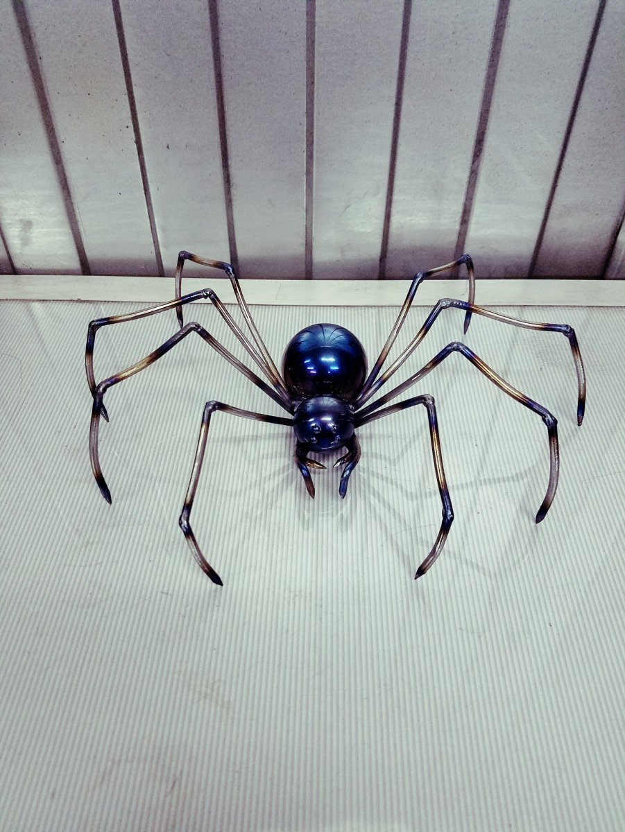 Четкий паук