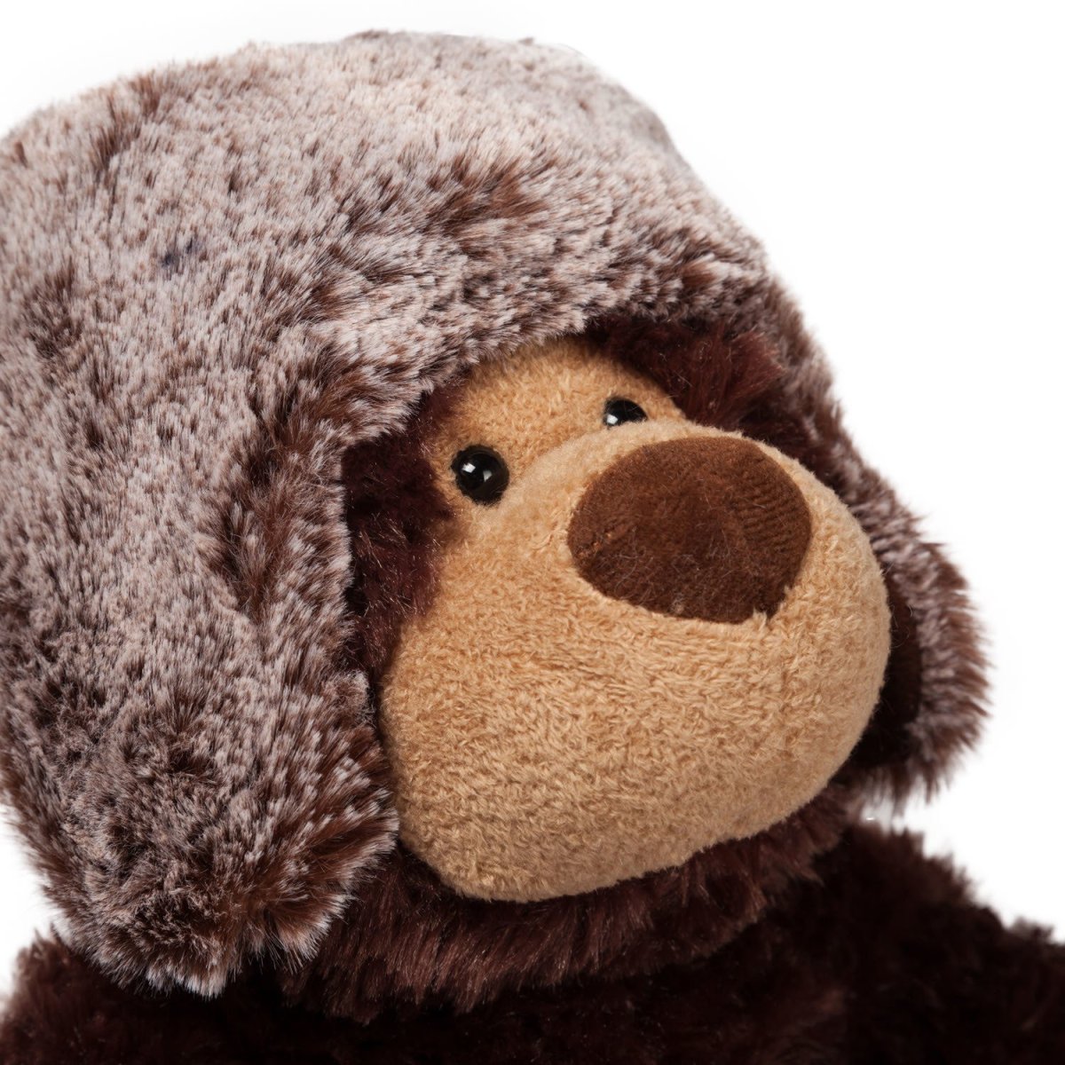 "Медведь в шапке Aurora"