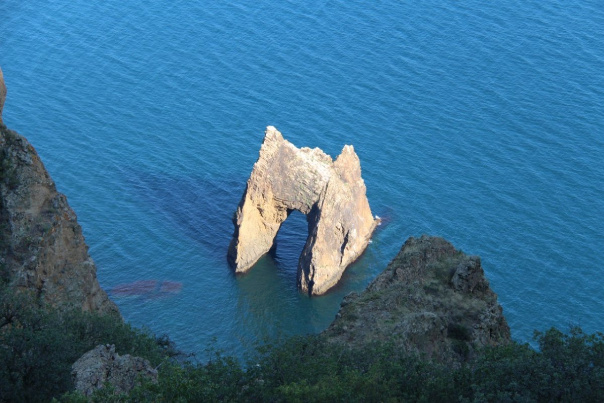 Природный заповедник Карадаг