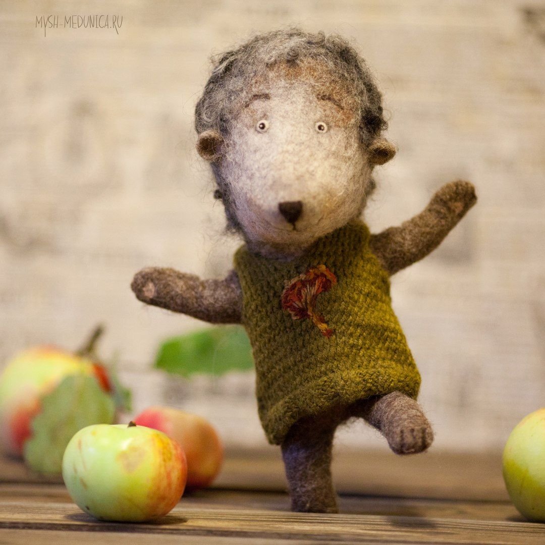 Ежик в валенках кукла