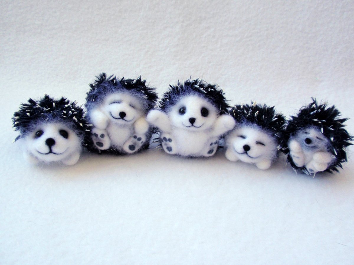 Значок 50мм ежиная радость