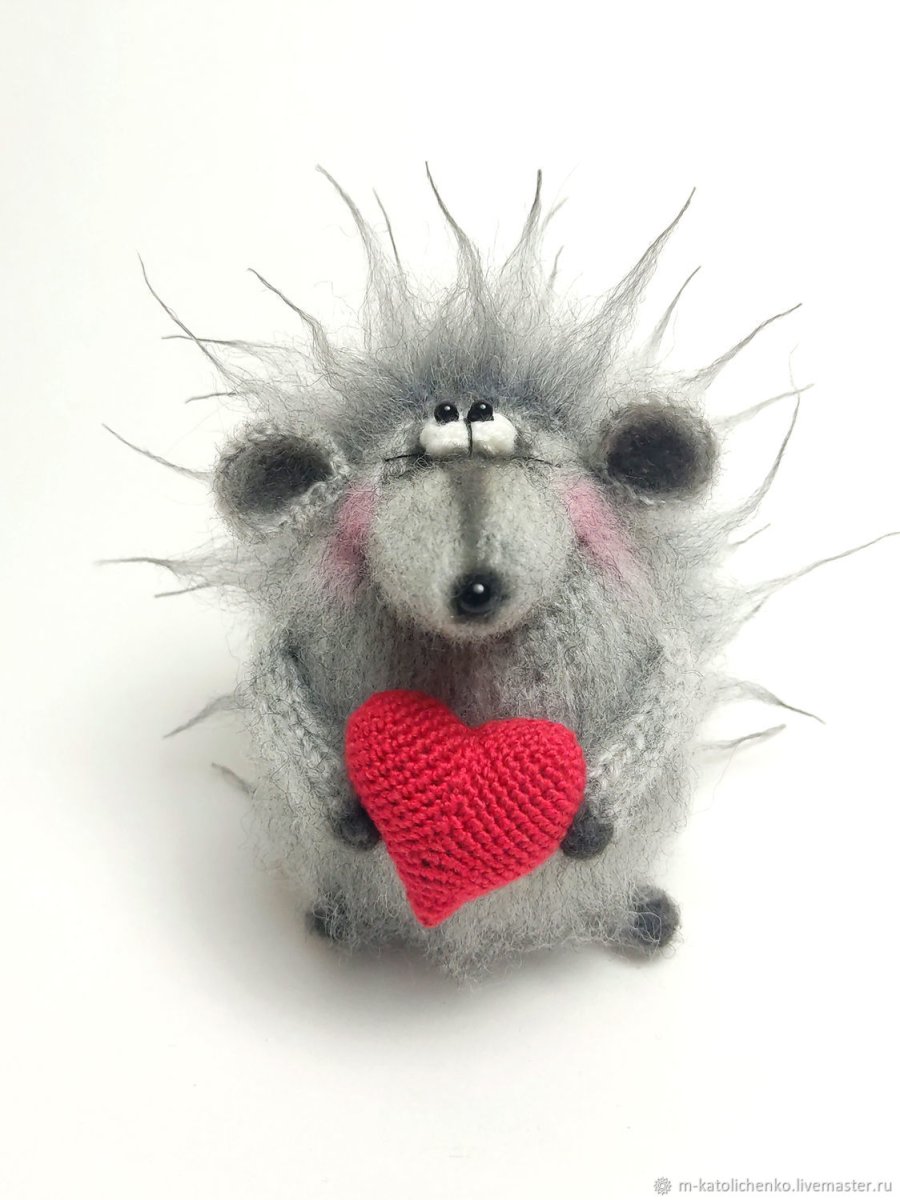 Ёжик романтик