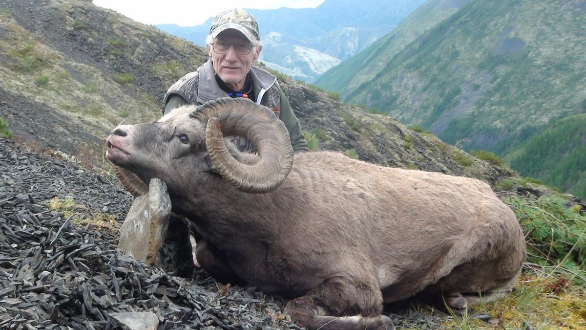 Охота на горного барана в Якутии