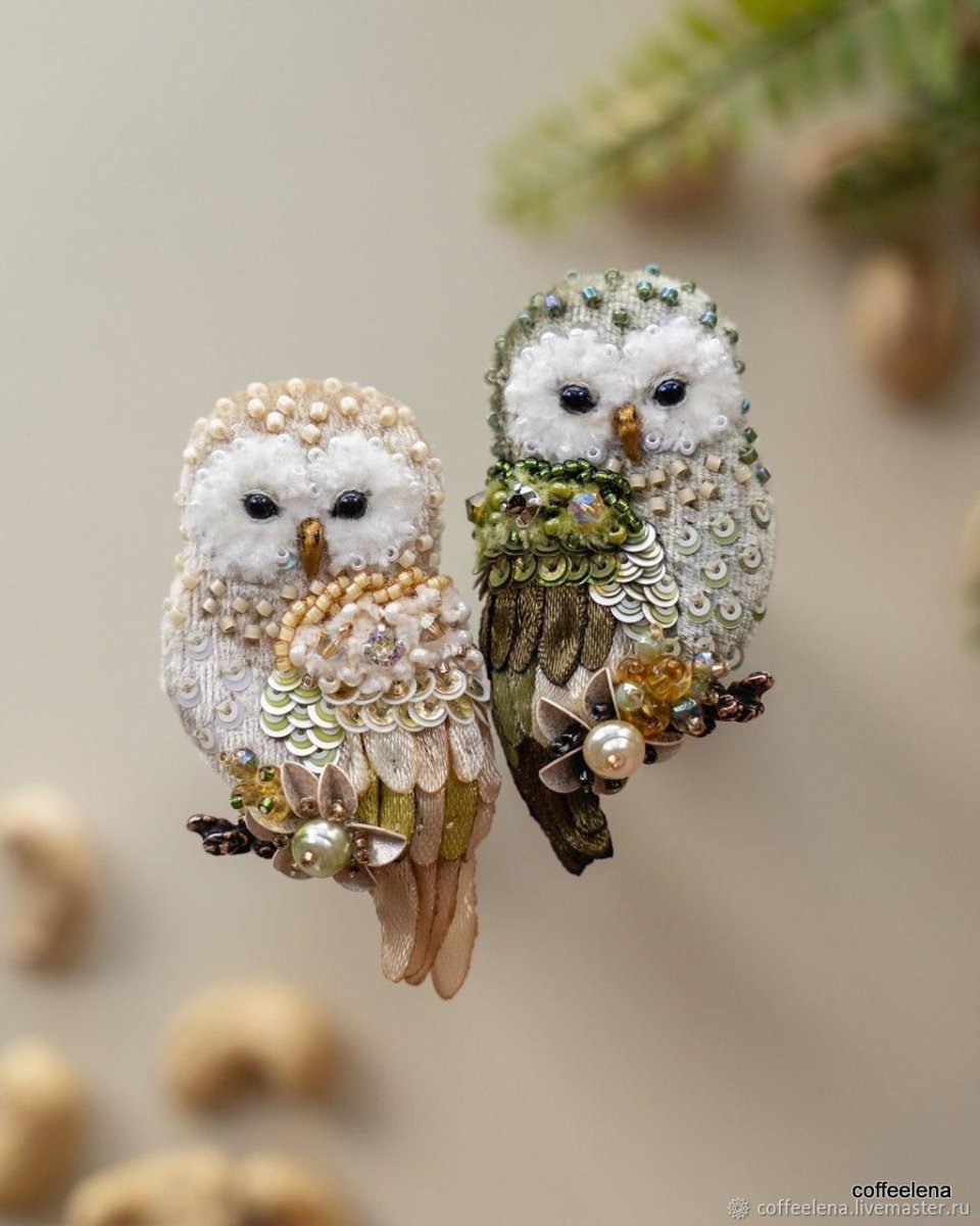 Брошь Совушка из бисера