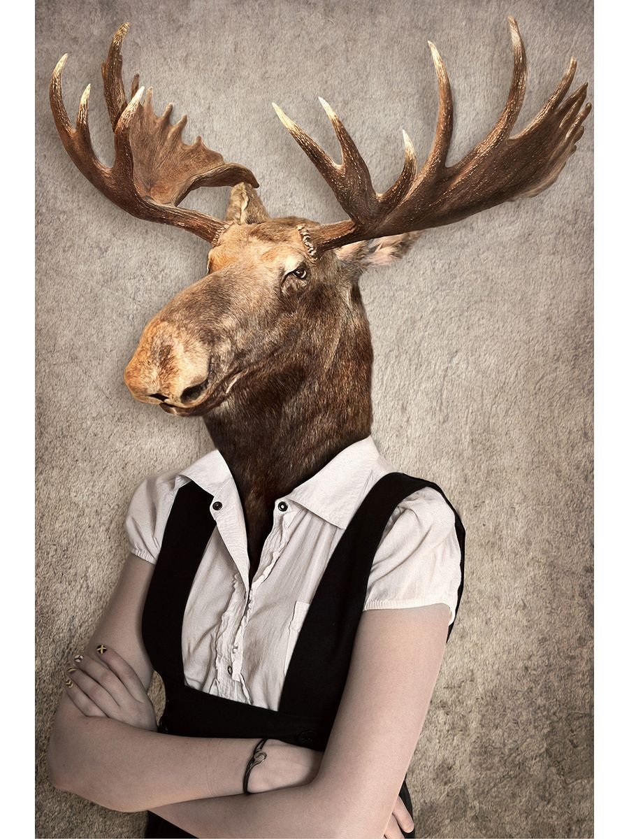 Женщина Лось