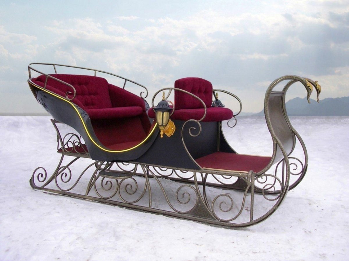 Кованые сани Деда Мороза