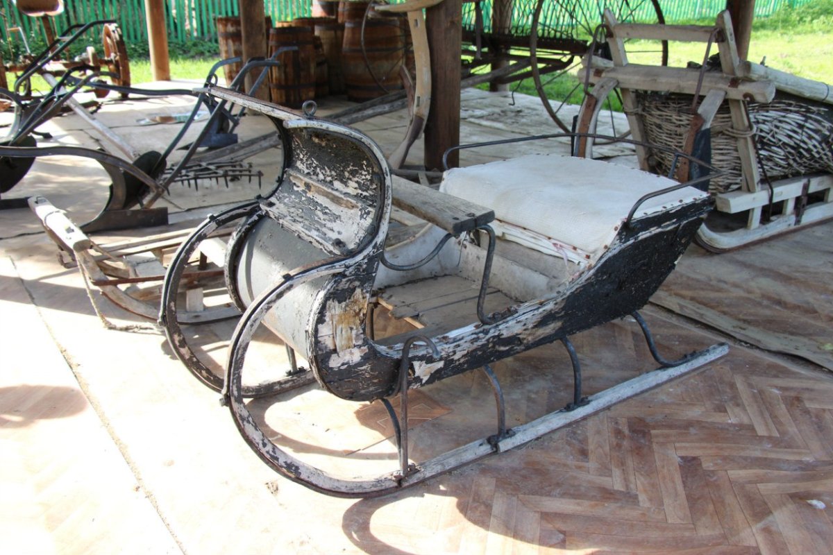 Сани двуколка