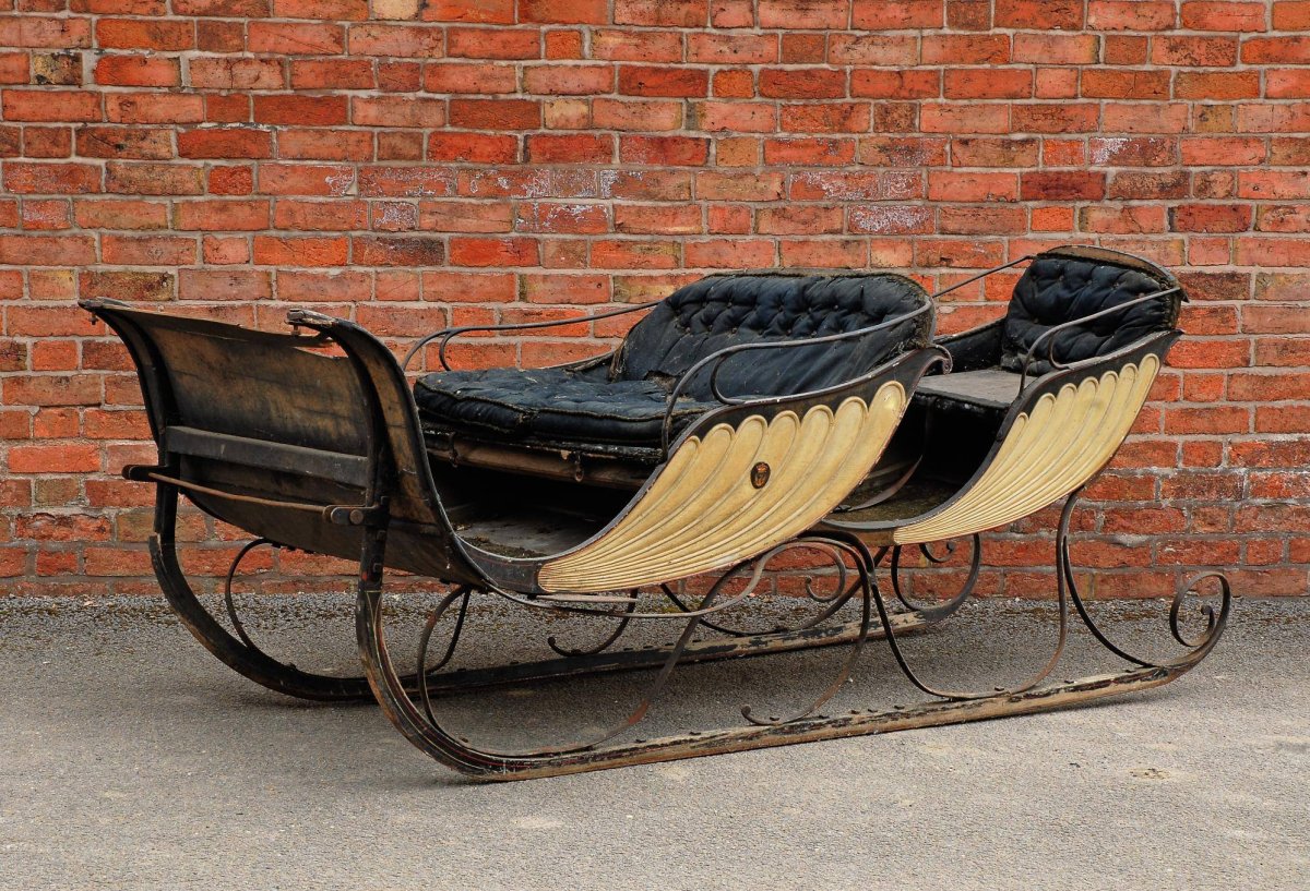 Советские санки карета