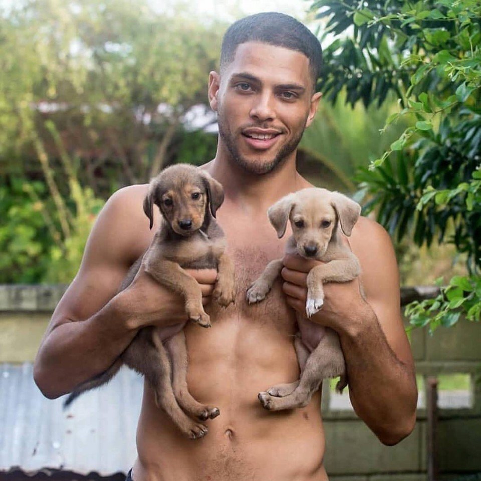 Мужчина с собачкой