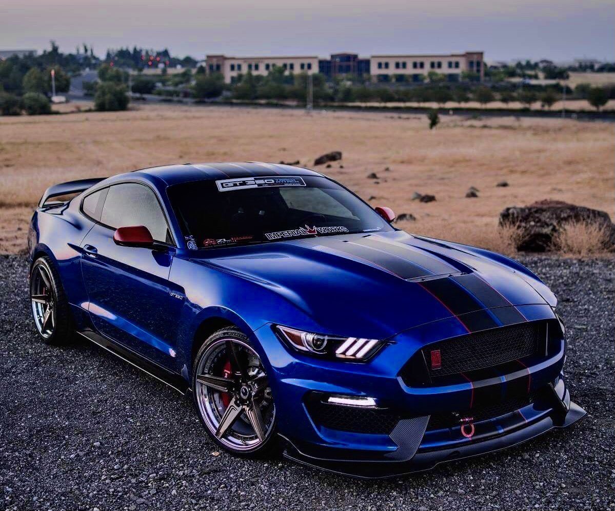 Форд Мустанг gt 350