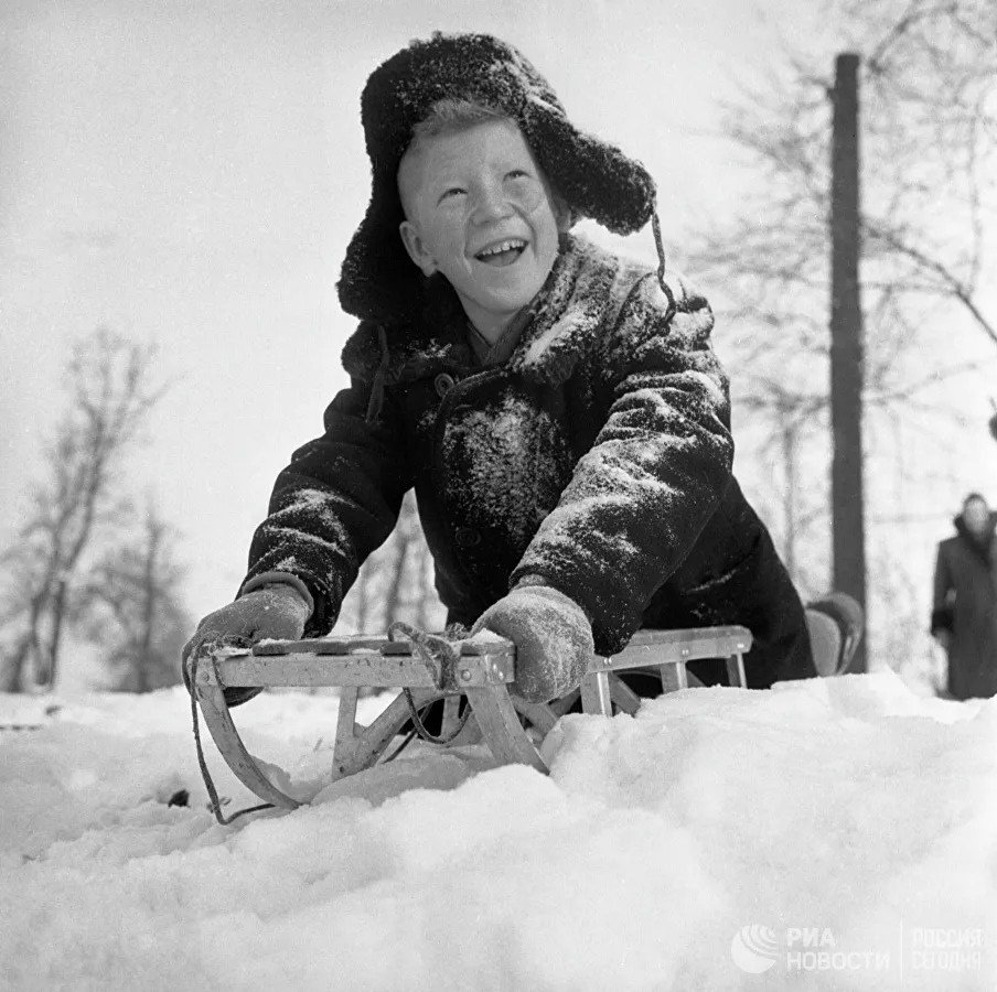 Советское детство зимой