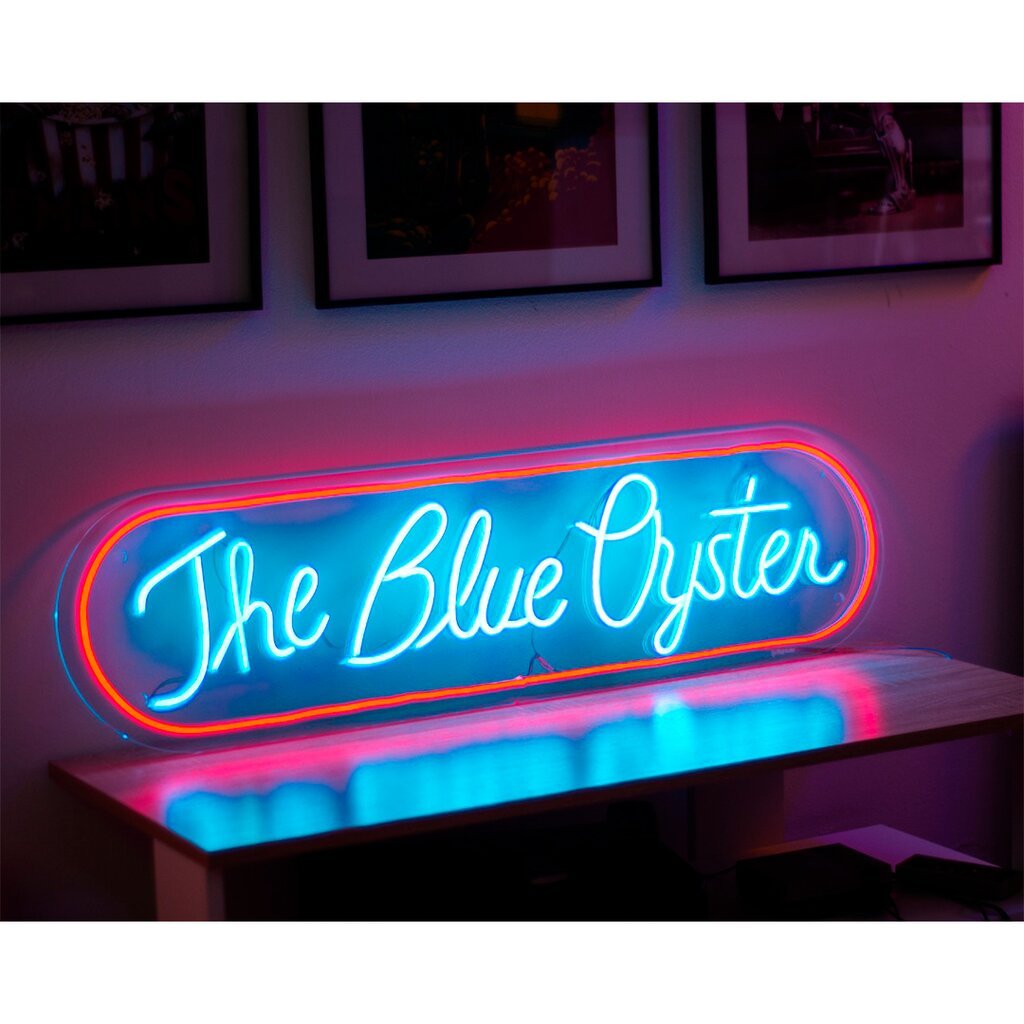 Неоновая вывеска