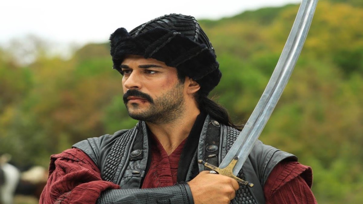 Бурак Озчивит Османская Империя