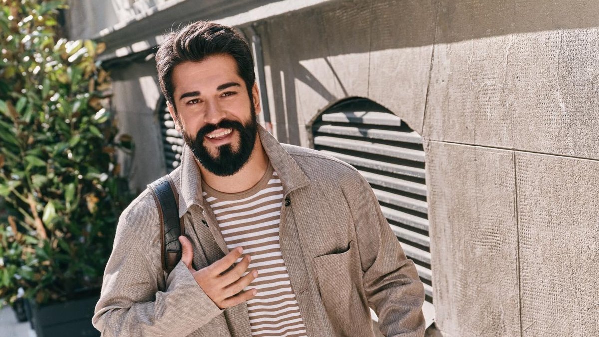 Бурак Озчивит 2023