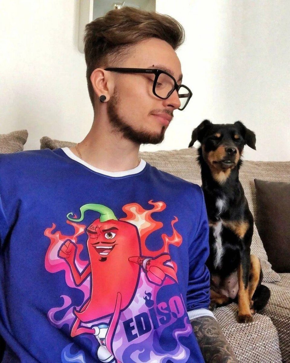 Эдуард Эдисон перец