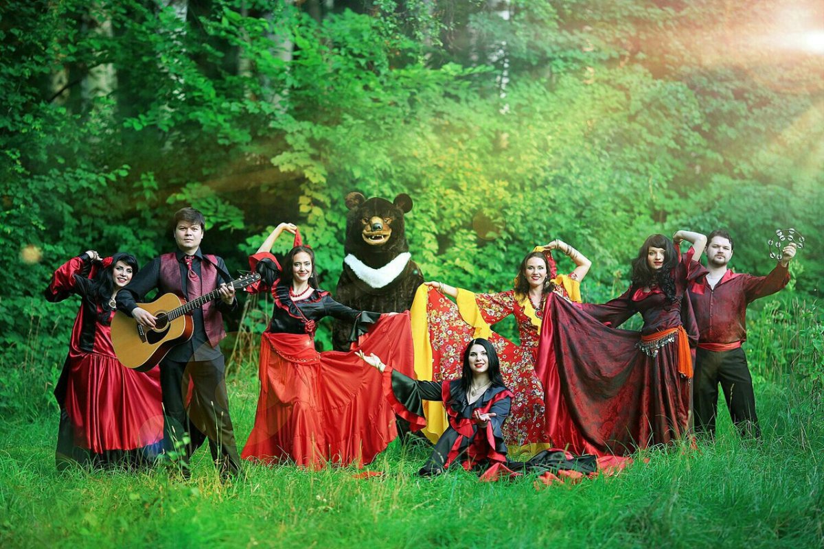 Цыганский праздник