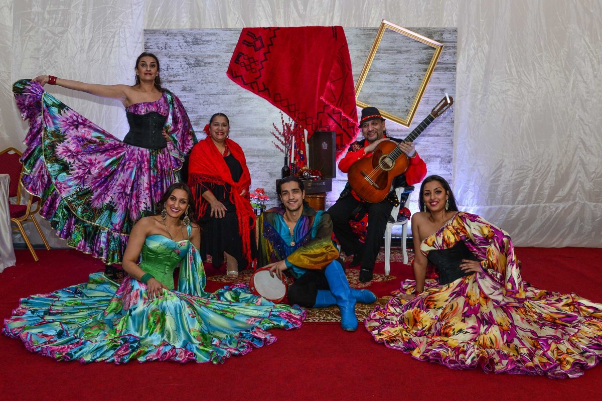 Вечеринка в стиле цыганского табора