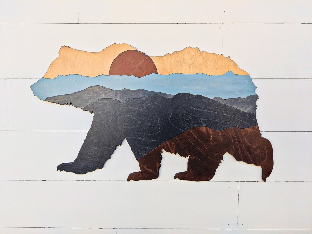 Геометрические панно на стену медведь