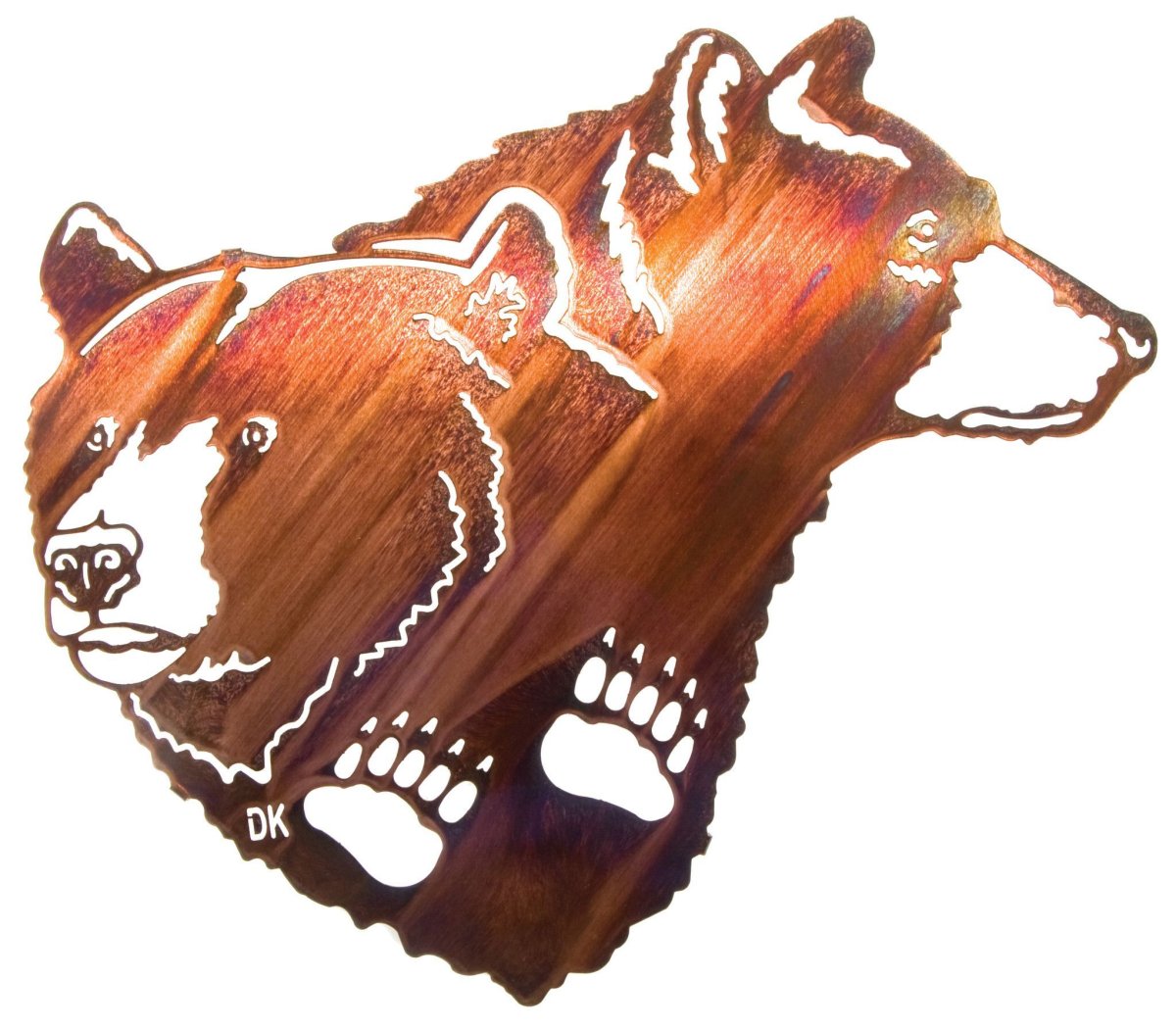 Медведь вырезанный из дерева