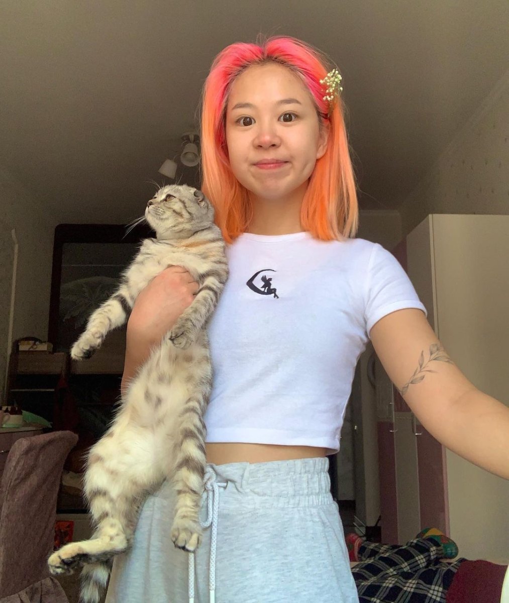 Алина Ким homm9k