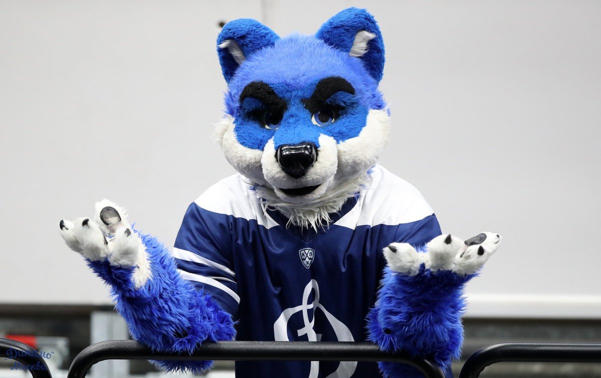 Маскот Динамо Москва хоккей