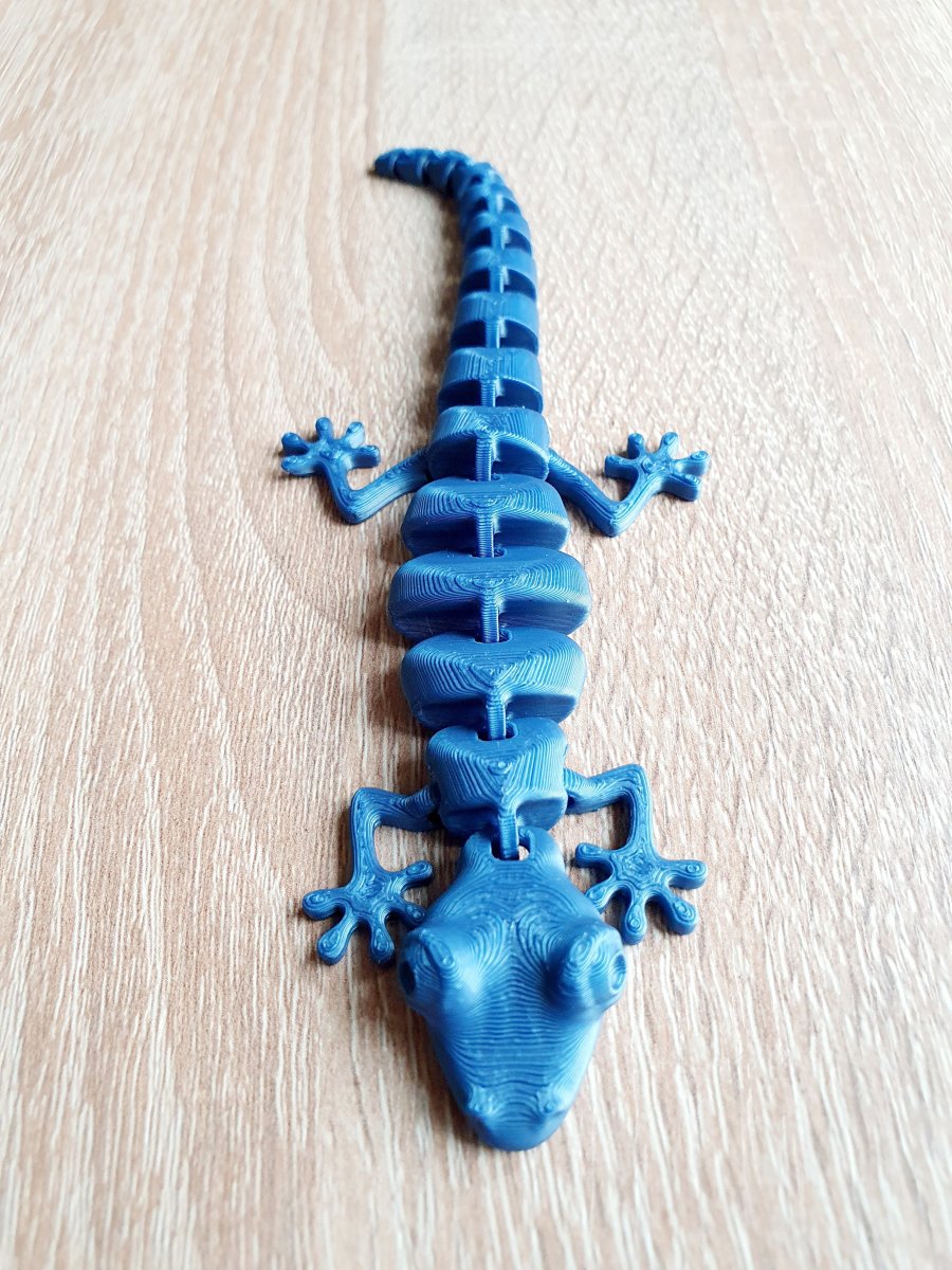 Ящерица на 3д принтере