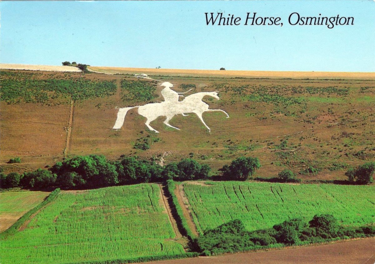 Уффингтонская белая лошадь в Англии