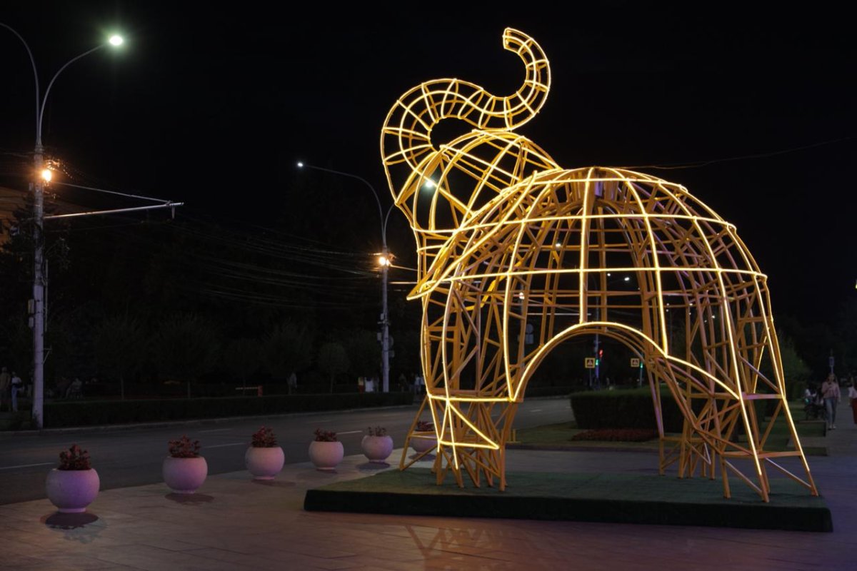 Скульптура слона в Ставрополе