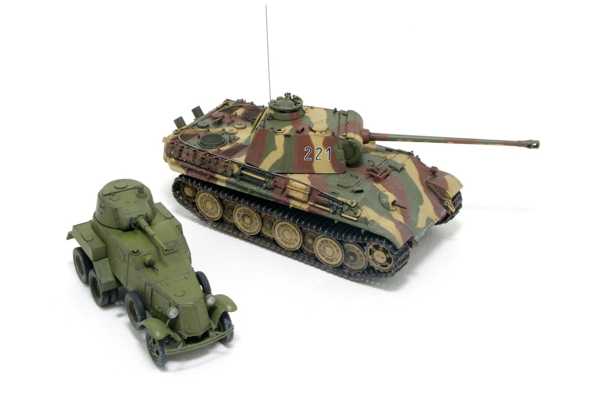 Vespid Panther f 1/72
